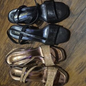 Liliana Black and Gold Strappy Heels Set